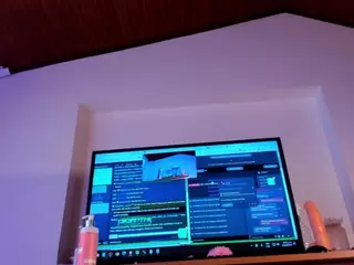 Abby-23's Live Sex Cam Show