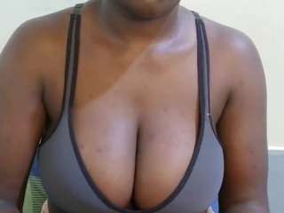 just-lela Live Webcam on CamSoda