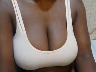 just-lela Live Webcam on CamSoda