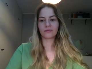 rosiejune - Live Cam