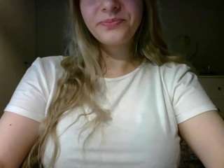 rosiejune Live Webcam on CamSoda