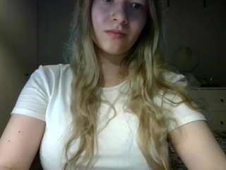 rosiejune Live Webcam on CamSoda