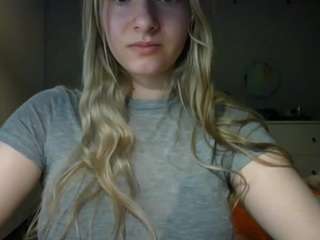 rosiejune Live Webcam on CamSoda