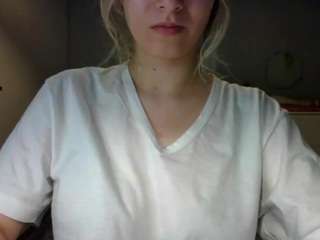 rosiejune Profile Image