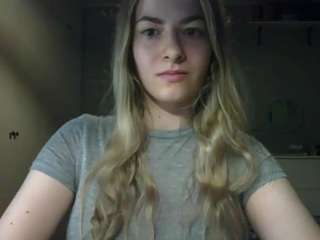 rosiejune Live Webcam on CamSoda