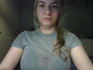 rosiejune Live Webcam on CamSoda