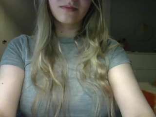 rosiejune Live Webcam on CamSoda