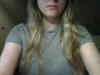 rosiejune Live Webcam on CamSoda