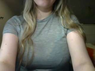 rosiejune Live Webcam on CamSoda