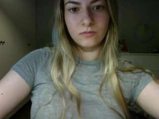 rosiejune Live Webcam on CamSoda