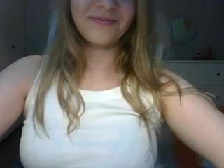RosieJune live webcam show