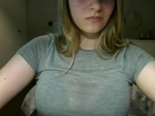 rosiejune Live Webcam on CamSoda