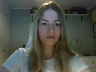 RosieJune's Live Sex Cam Show