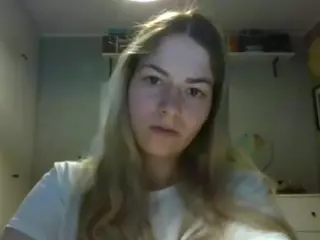 RosieJune's Live Sex Cam Show