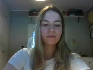 RosieJune's Live Sex Cam Show