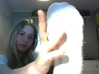 RosieJune's Live Sex Cam Show
