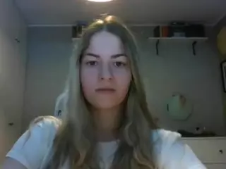 RosieJune's Live Sex Cam Show