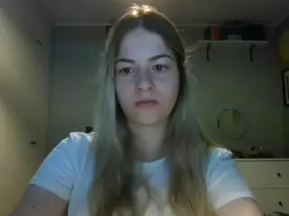 RosieJune's Live Sex Cam Show