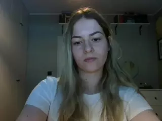 RosieJune's Live Sex Cam Show