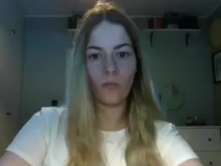 RosieJune's Live Sex Cam Show