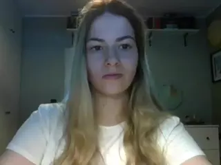 RosieJune's Live Sex Cam Show