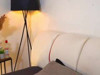  theafollin chat room