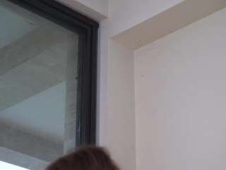 Kim live cam preview