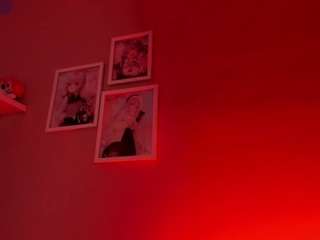 valkiria-ponce's CamSoda show and profile