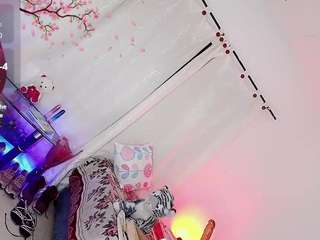 barbiedolls-xxx's CamSoda show and profile