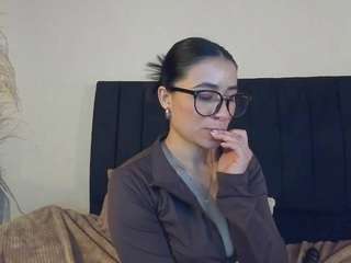 chloe-turner Live Webcam on CamSoda