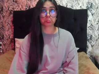 chloe-turner Live Webcam on CamSoda