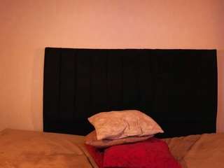  chloe-turner chat room