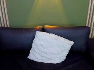 chloe-turner webcam model