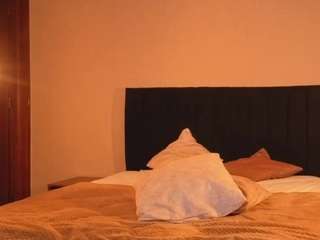 chloe-turner webcam model