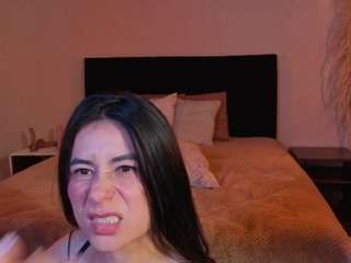 chloe-turner webcam