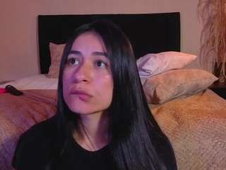 chloe-turner live webcam show