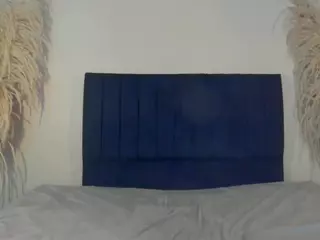 chloe-turner's Live Sex Cam Show