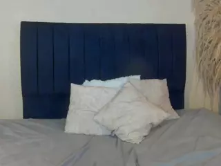 chloe-turner's Live Sex Cam Show