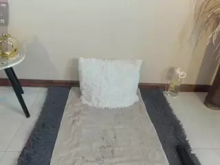 chloe-turner's Live Sex Cam Show