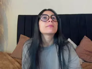 chloe-turner's Live Sex Cam Show