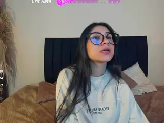 chloe-turner's Live Sex Cam Show