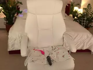 KiraGrayy's Live Sex Cam Show