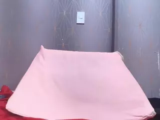 ALANA-LOPEZ's Live Sex Cam Show