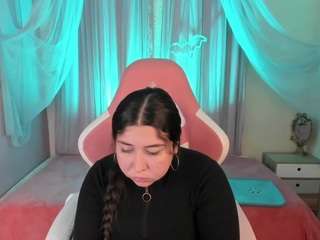 이 모델은 현재 라이브 중입니다. valerie-perez