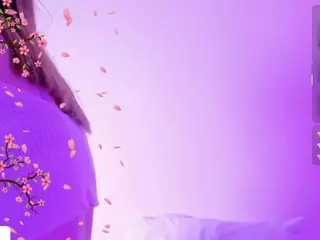 queen-charlottee's Live Sex Cam Show