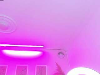 ashley-brightt Live Webcam on CamSoda