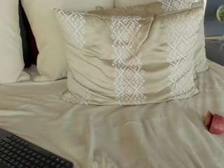 ivyellis Live Webcam on CamSoda