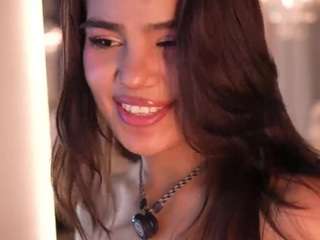 ivyellis Live Webcam on CamSoda