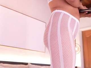 Live webcam model ivyellis on Soda Cams