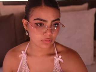 ivyellis Live Webcam on CamSoda